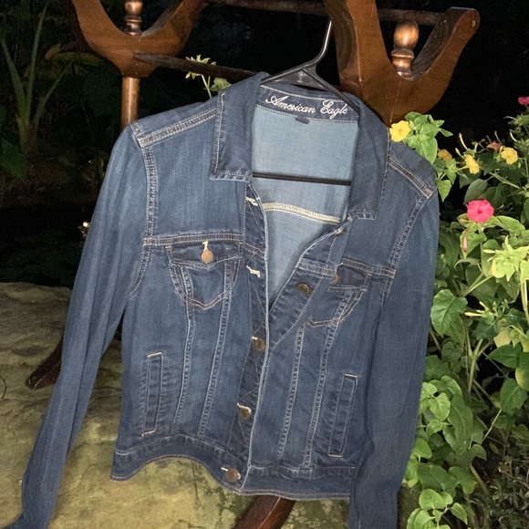 American Eagle jean jacket - Picture 3 of 4
